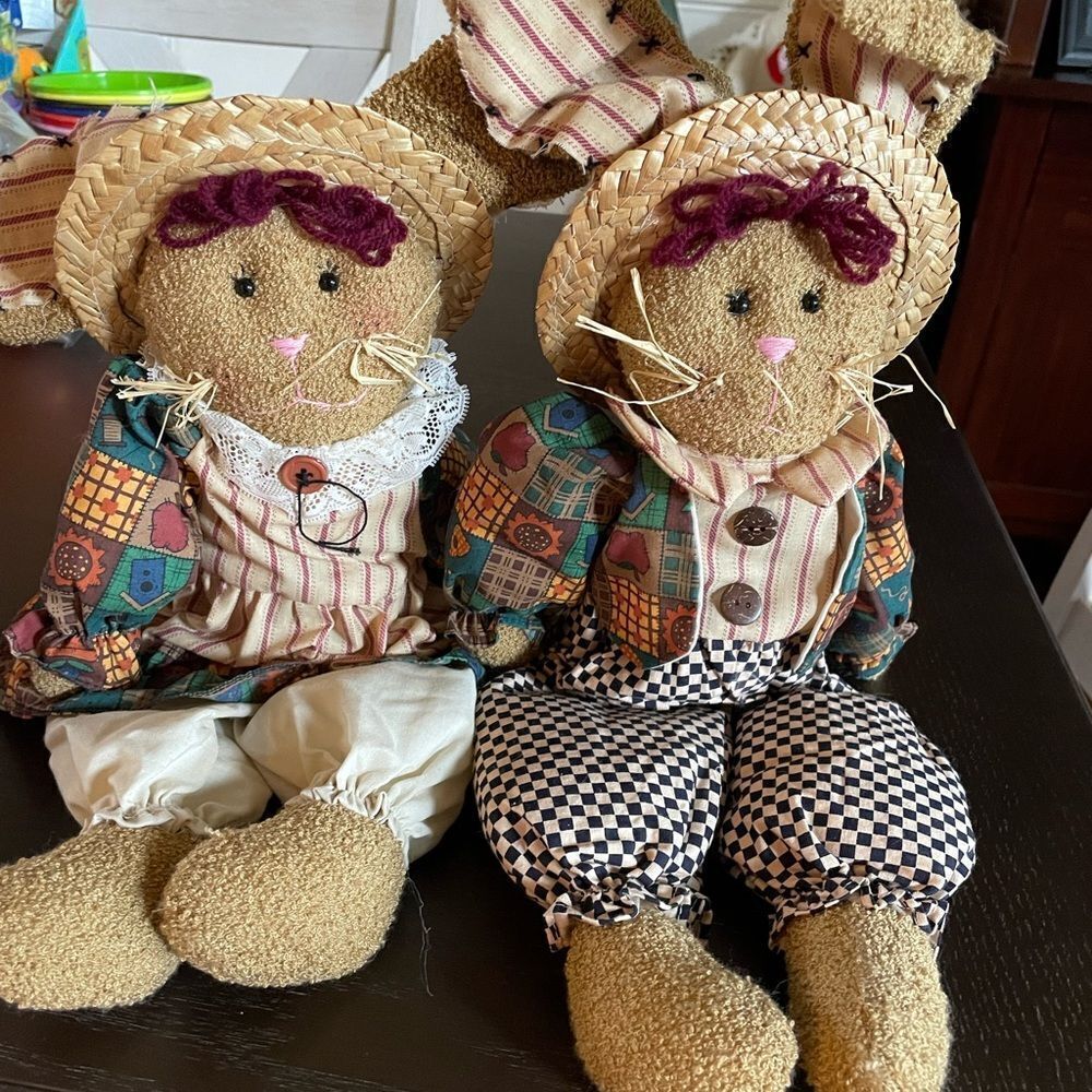 Vintage Ragdoll Shelf Sitting Easter Bunnies 1980’s